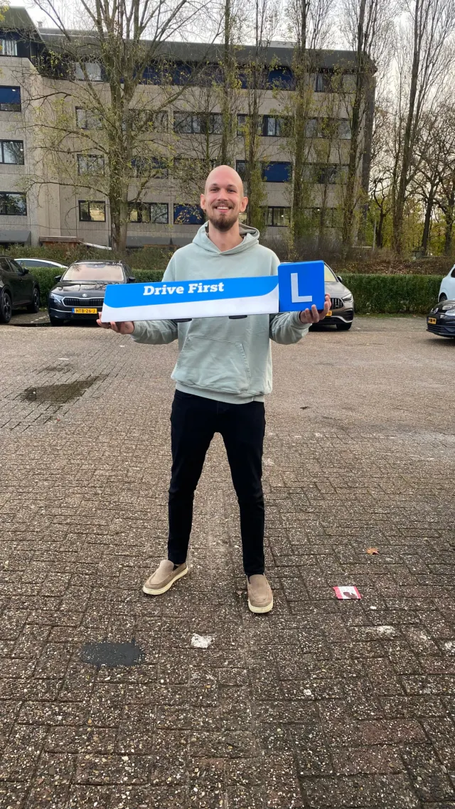 Timon is geslaagd bij Drive First
